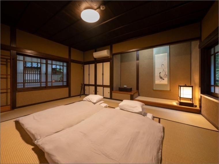 Nihon-No-Ashitaba Hotel Yufu Quarto foto