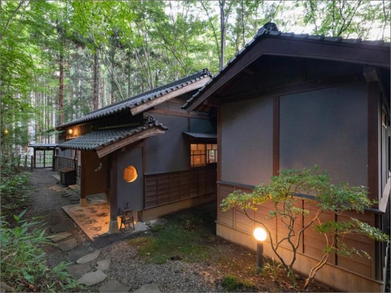 Nihon-No-Ashitaba Hotel Yufu Quarto foto